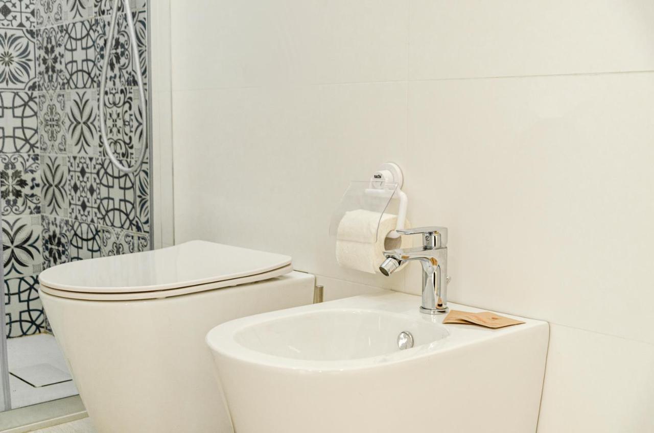 Spa & Relax Aesthetic Apartment 50M Dal Mare Monopoli Exterior foto